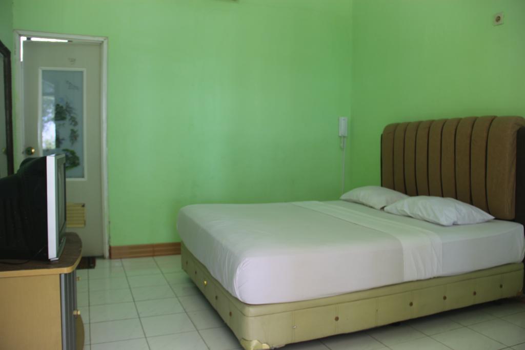 Pasir Putih Resort Bengkulu Eksteriør bilde